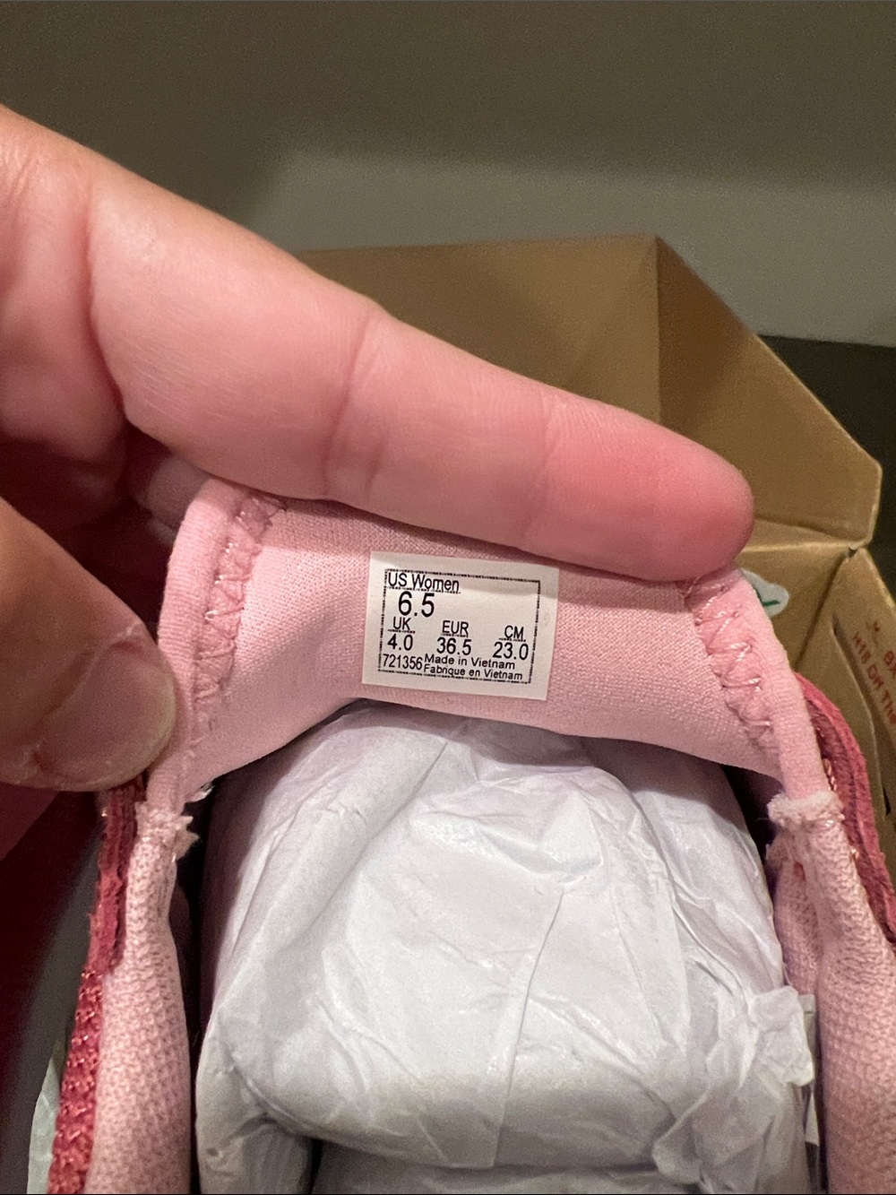 Vans Women’s Coral Pink Low-Top Sneakers - Picture 6 of 10
